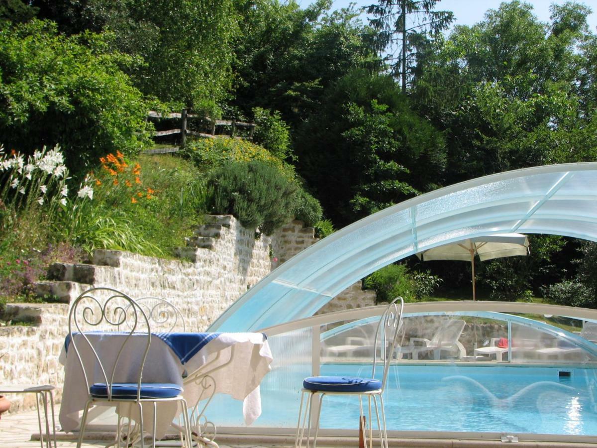 Bed and Breakfast Le Petit Massigny Les Velluire-sur-Vendee Exterior foto